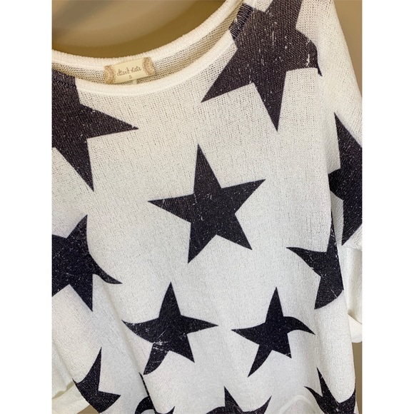 Altar’d state Star Top - Picture 3 of 3